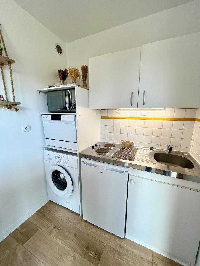 Salm, Coquet Studio Avec Balcon Ouistreham Esterno foto